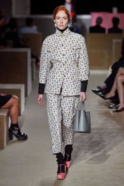 Look 31